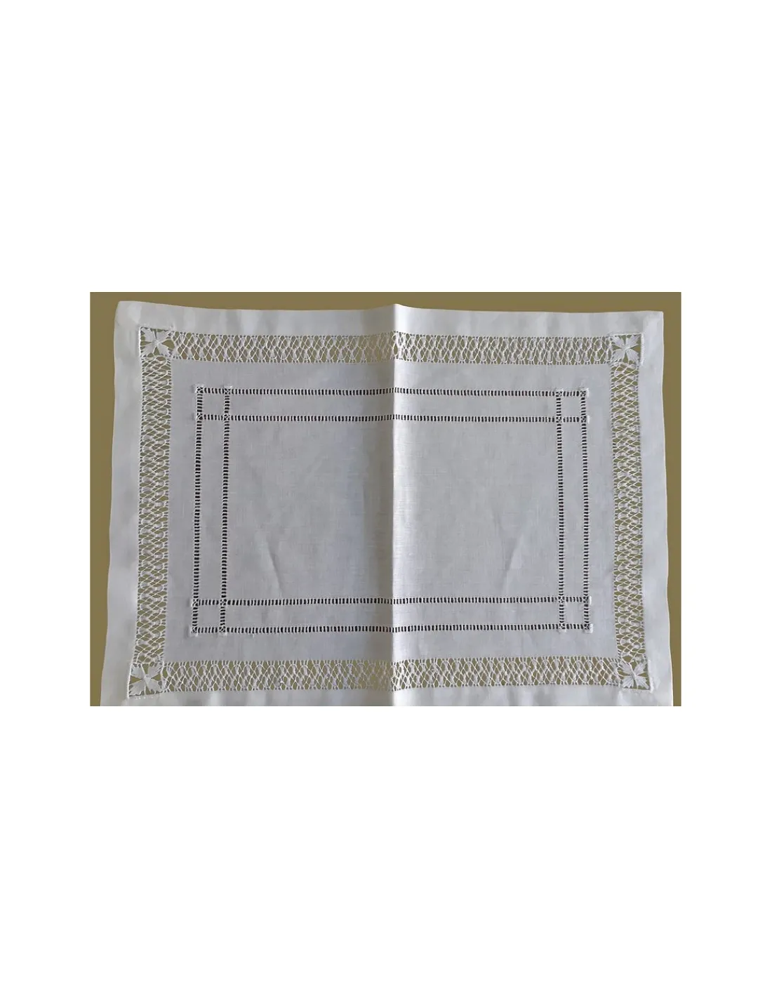 Portugal Natura 52x37 cm - Individuais de mesa 100% linho bordado a mão - bordados da lixa Best