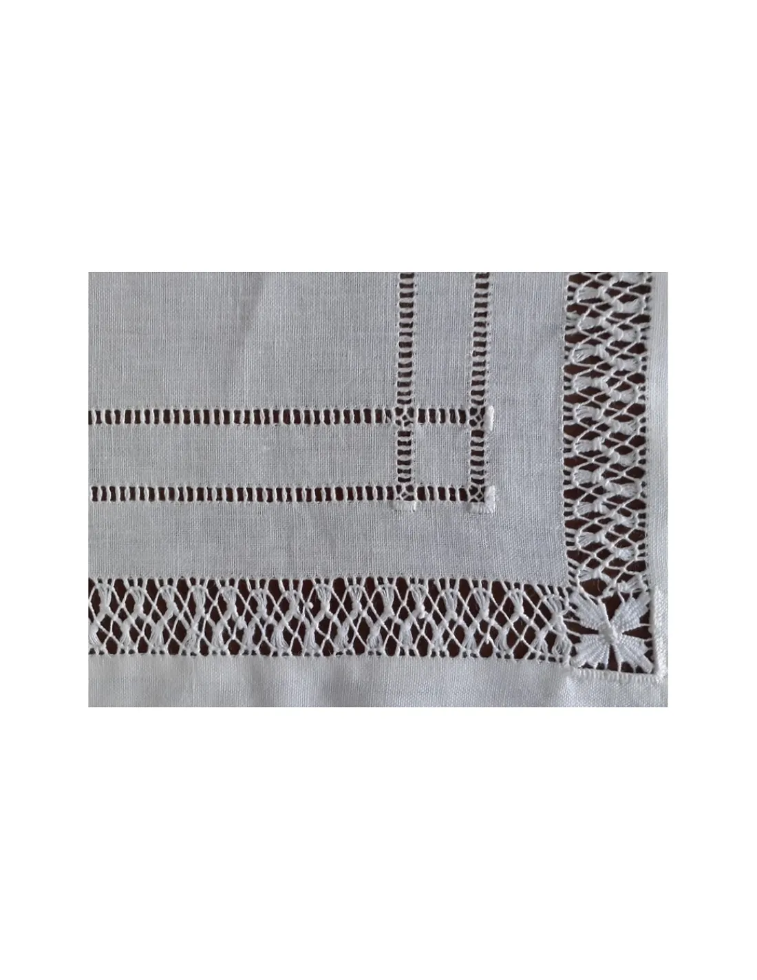 Portugal Natura 52x37 cm - Individuais de mesa 100% linho bordado a mão - bordados da lixa Best