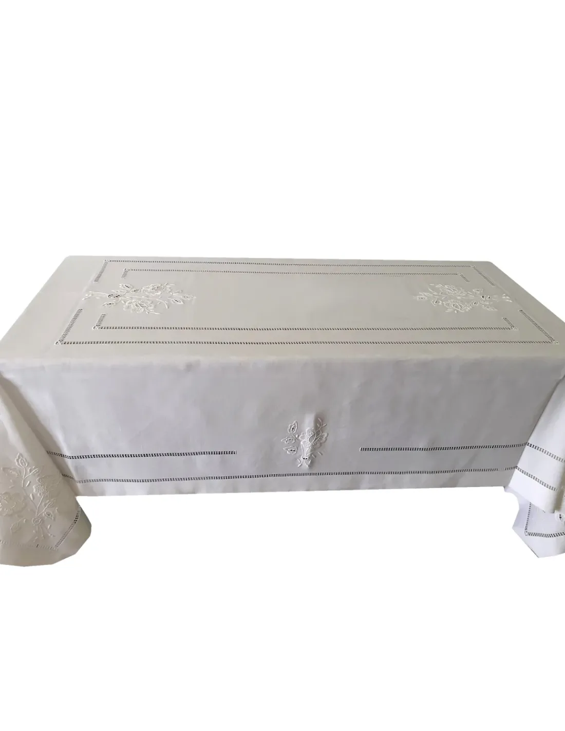 Portugal Natura 175x275 cm Toalha de mesa de linho bordada a mão - bordados da lixa - Toalha Creative Bouquet Outlet