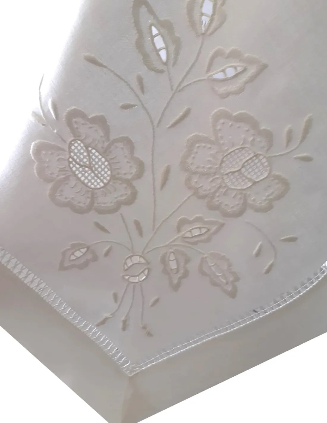Portugal Natura 175x275 cm Toalha de mesa de linho bordada a mão - bordados da lixa - Toalha Creative Bouquet Outlet