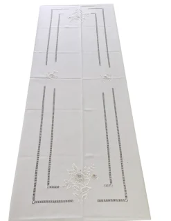 Portugal Natura 180x350 Toalha de mesa de linho bordada a mão - bordados da lixa New